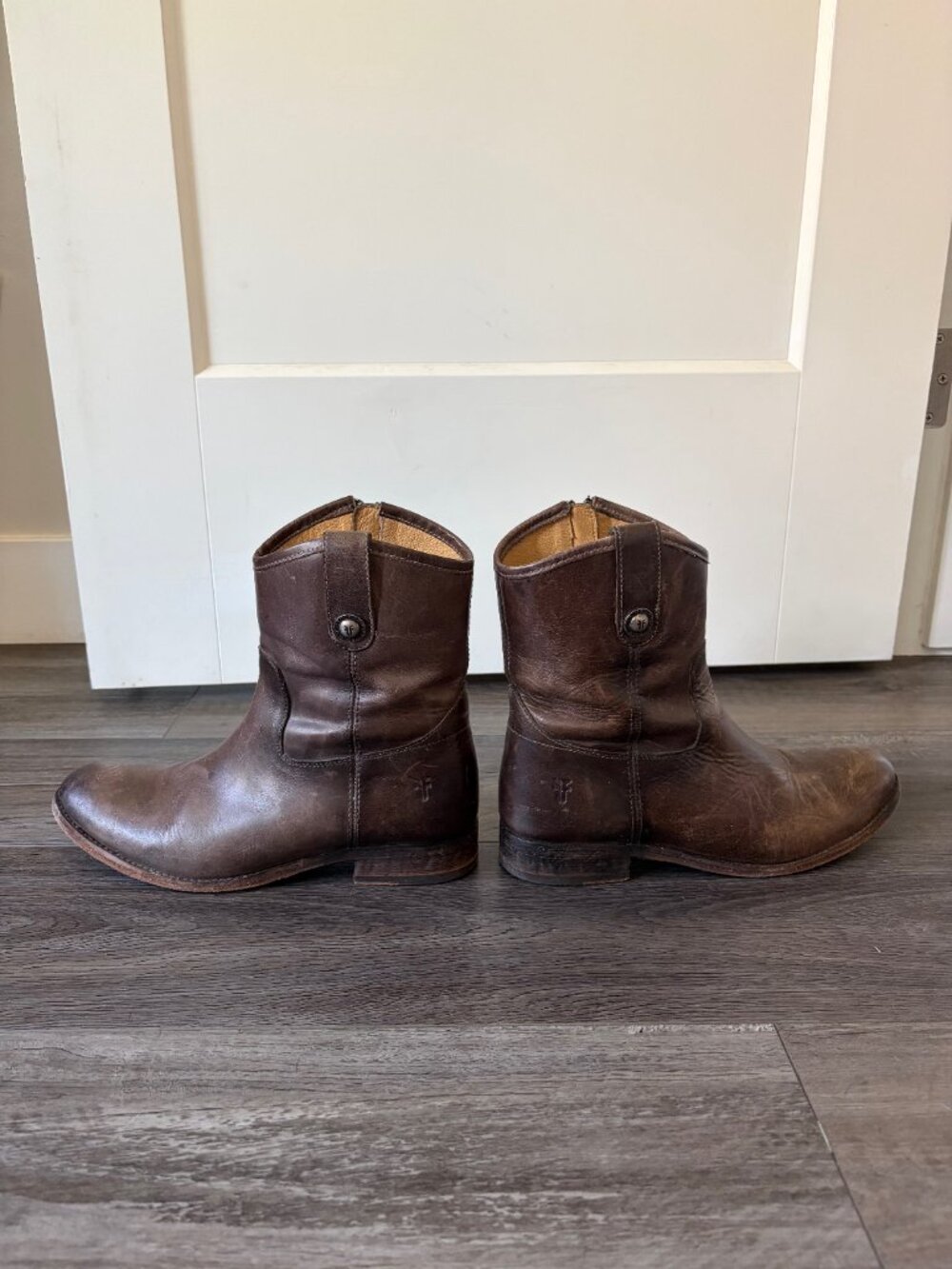 FRYE Melissa Button Short Brown Leather Boots Women’s 9 Style 3477908 - Picture 6 of 9